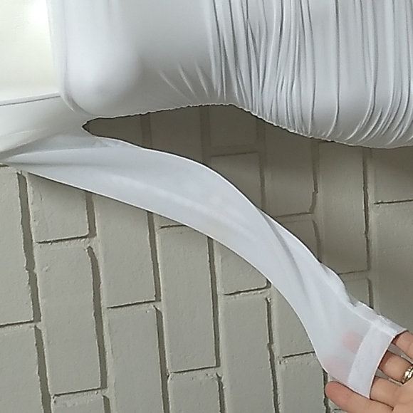 Fashion Nova White Long Sleeve Ruched Party Dress. Size XS - Picture 4 of 13